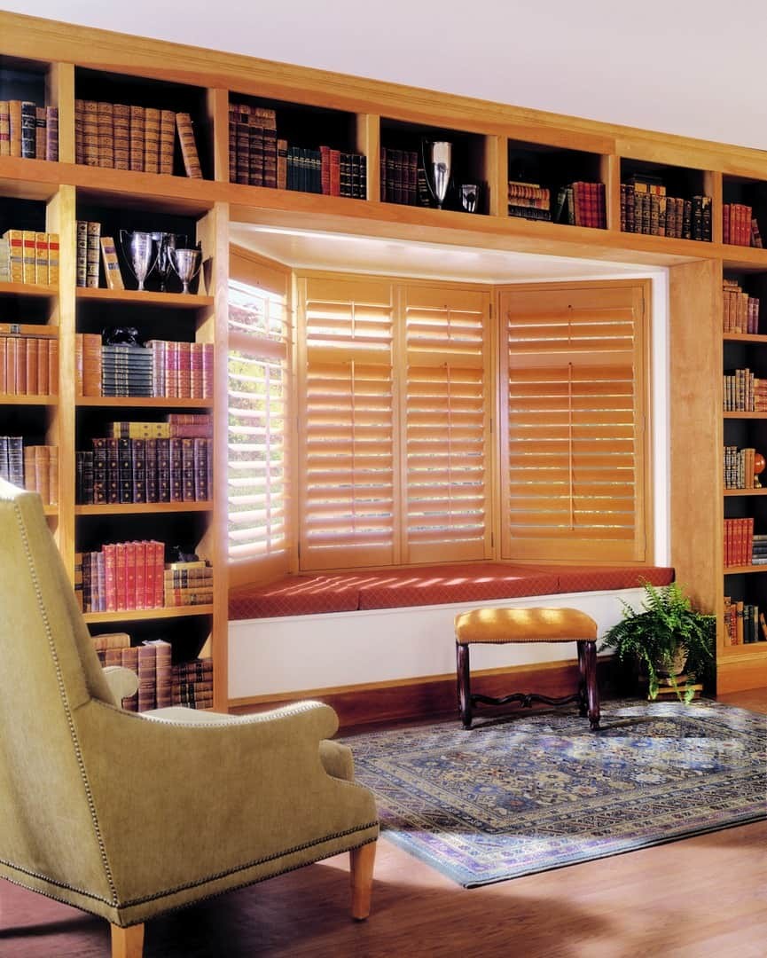 Heritance® Hardwood Shutters near Nassau, New York (NY) from Hunter Douglas to bring into your home.